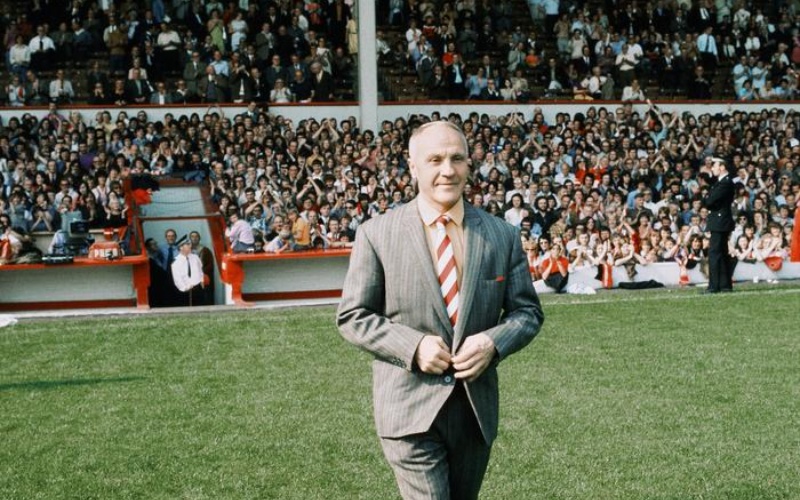 Bill Shankly đã đưa đội tuyển Liverpool lên đỉnh vinh quang