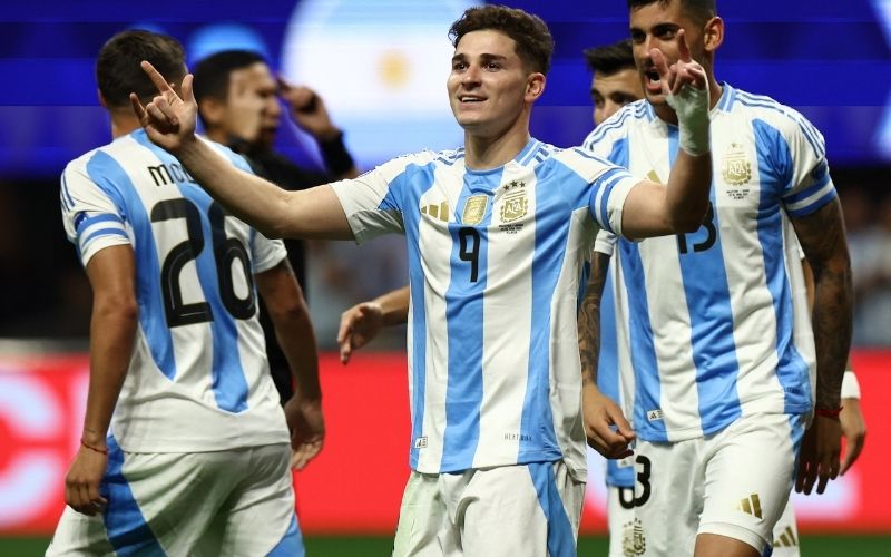 Soi kèo Argentina vs Canada với những nhận định về tỷ lệ kèo hấp dẫn