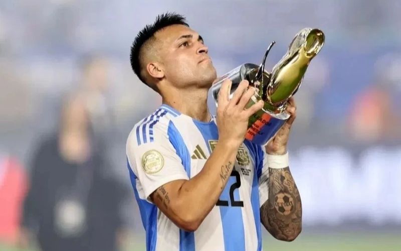 Lautaro Martinez tự tin tranh Quả bóng vàng 2024